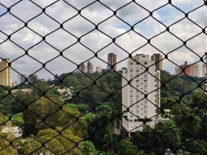 Telas de proteção para escolas em Belém