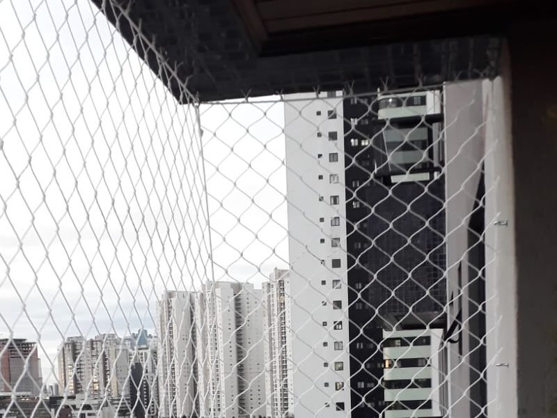 Proteja animais com rede residencial em Cidade Velha, Belém